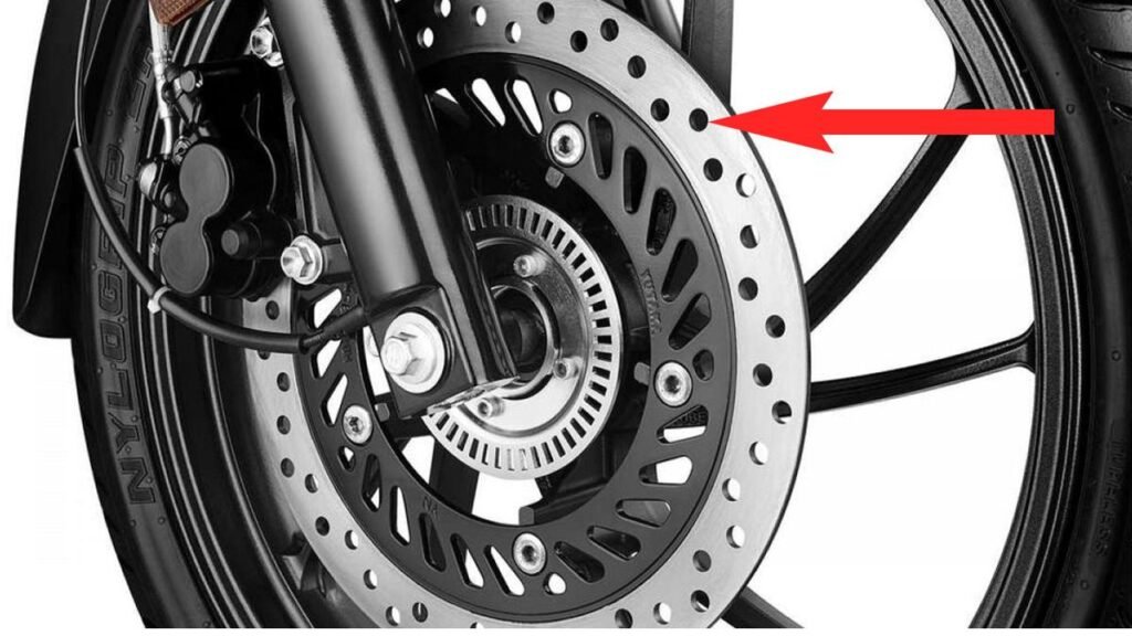 मोटरसाइकिलों के डिस्क ब्रेक में छेद क्यों होते हैं? समझें ये क्यों जरूरी